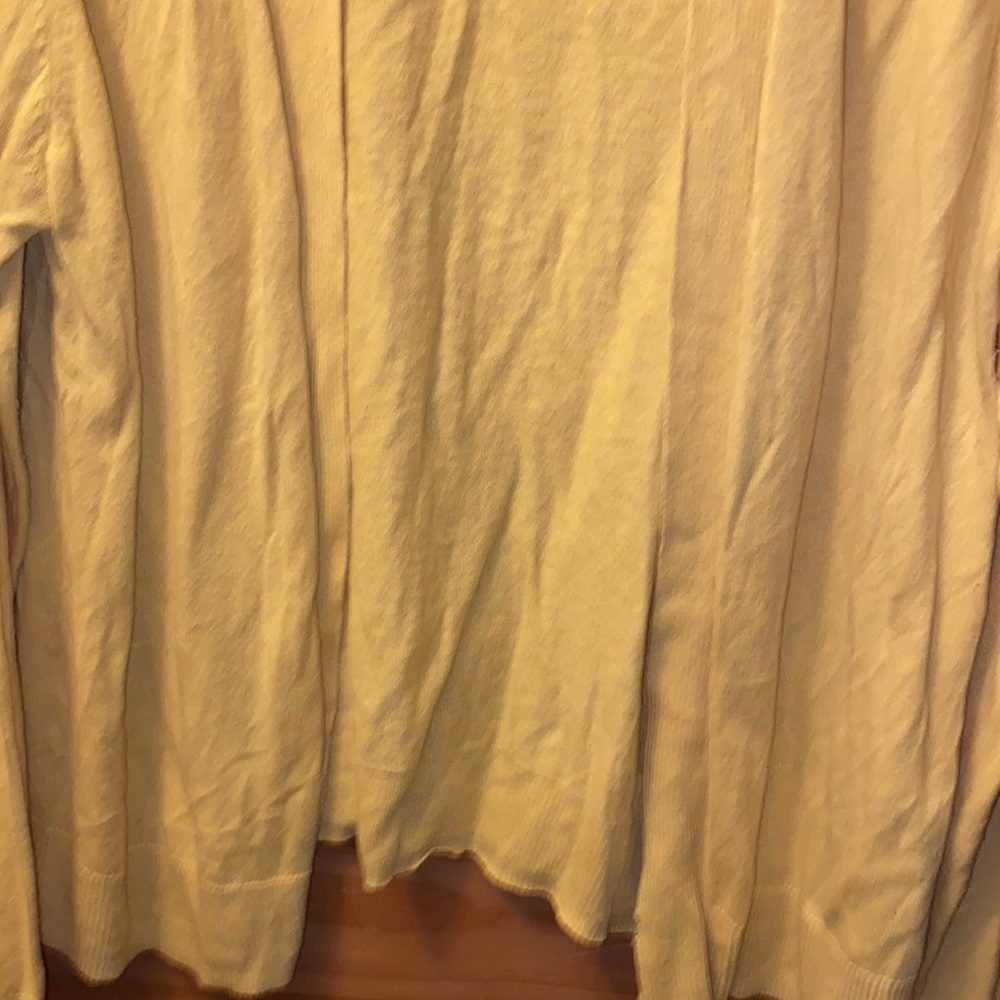 Yellow cardigan - Picture 4 of 5